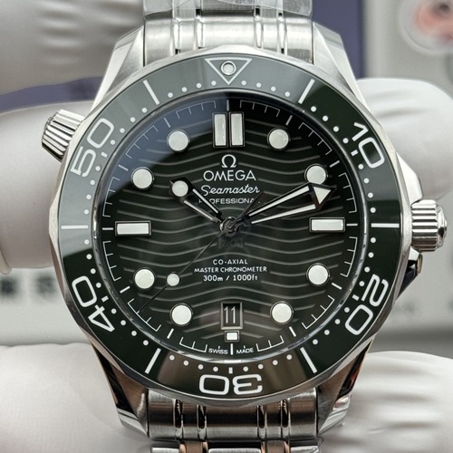 OMEGA Seamaster Diver 300M Black Dial 오메가 씨마스터 다이버 300M 그레이 다이얼 42mm