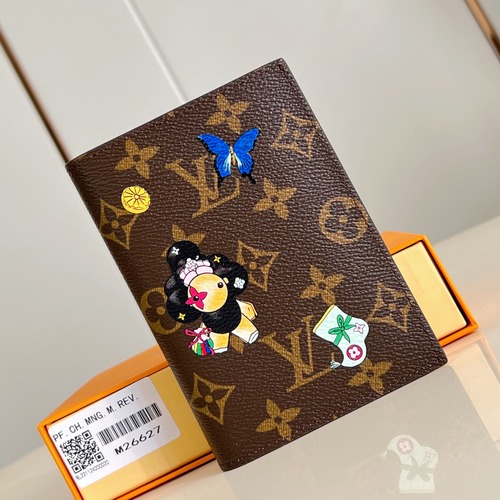 Louis Vuitton Passport Cover Vivienne Wintery Travel 루이비통 여권 케이스 비비엔 윈터리 트래블 M26627 모노그램 코팅 캔버스 14cm