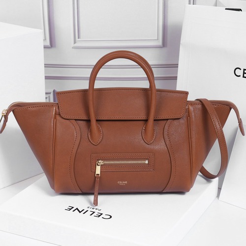CELINE Celine New Luggage Smiling Bag 셀린느 뉴 러기지 스마일링 백 124213GW2 브라운 38.5cm