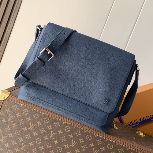 Louis Vuitton Boarding Messenger 루이비통 보딩 메신저 에어로그램 레더 M15267 33cm