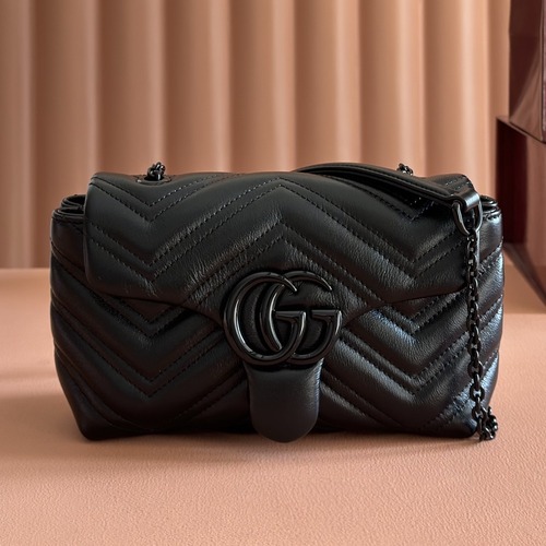 Gucci GG Marmont Mini Matelassé Leather 구찌 GG 마몽 미니 마틀라세 레더 숄더백 856368 블랙 20cm