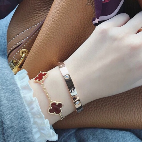 Van Cleef & Arpels Vintage Alhambra Bracelet 5 Motifs 반클리프 아펠 빈티지 알함브라 브레이슬릿 5 모티프 멀티 스톤 18K 옐로우 골드