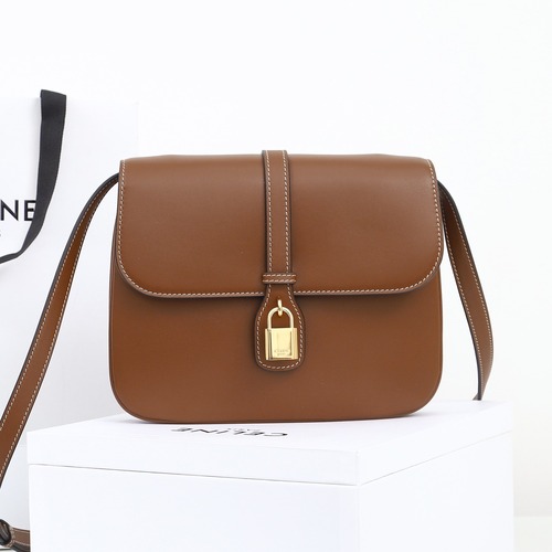 CELINE Tabou Small Shoulder Bag 셀린느 타부 스몰 숄더백 브라운 22cm