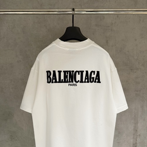Balenciaga Paris Embroidered Logo T-Shirt 발렌시아가 파리 자수 로고 반팔 티셔츠