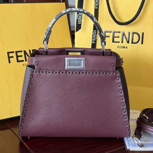 Fendi Peekaboo Mini Selleria Grained Calfskin 펜디 피카부 미니 셀레리아 그레인드 카프스킨 토트백 23cm