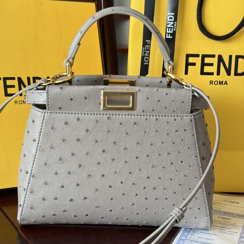 Fendi Peekaboo Iconic Mini Ostrich 펜디 피카부 아이코닉 미니 오스트리치 레더백 그레이 23cm