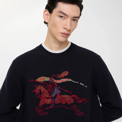 Burberry Equestrian Knight Design Embroidered Wool Blend Sweater 버버리 EKD 자수 울 혼방 니트 스웨터 블랙