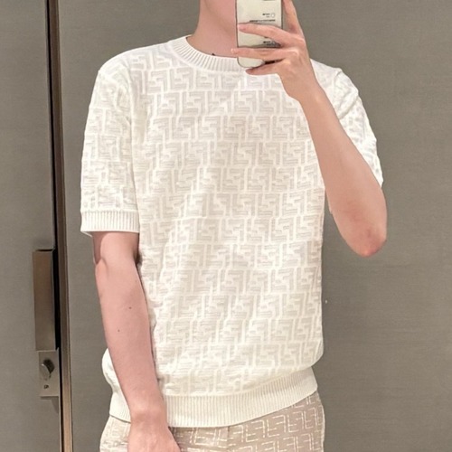 Fendi FF All-Over Jacquard Knit T-Shirt Fendi FF 올오버 자카드 니트 티셔츠 화이트