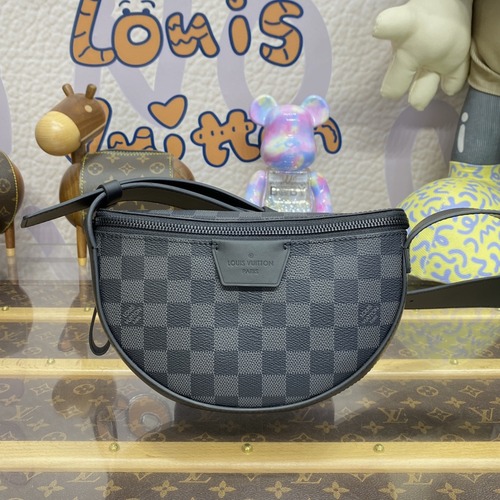 Louis Vuitton Moon Crossbody Bag Monogram Eclipse Canvas 루이비통 문 크로스바디 백 모노그램 이클립스 캔버스 M23835 24.5cm
