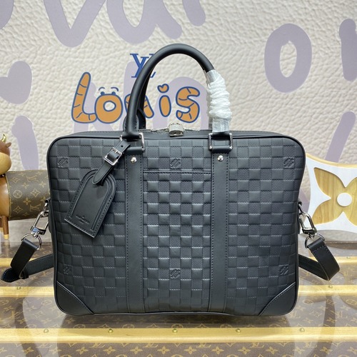 Louis Vuitton Porte-Documents Voyage Taiga Noir Leather 루이비통 포르트 도큐먼트 보야주 타이가 누아 가죽 M30925 36.5cm
