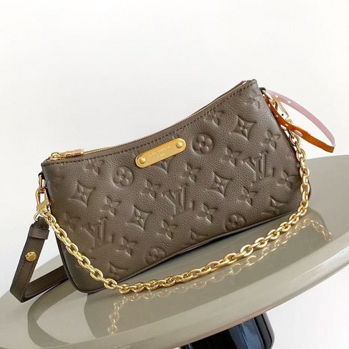 Louis Vuitton Liv Pochette 루이비통 리브 포쉐트 M11916 카키 24.5cm