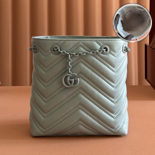 Gucci GG Marmont Quilted Nappa Bucket Bag 856404 구찌 GG 마몽 퀼팅 나파 버킷백 그린 17cm