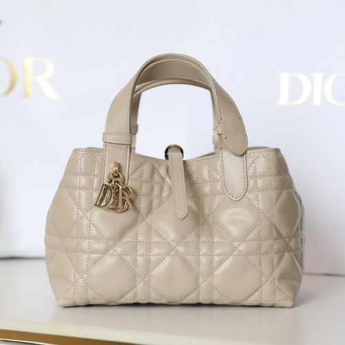 Dior Toujours Small Horizontal Tote 디올 뚜주흐 토트백 스몰 가로형 베이지 퀼팅 카프스킨 23cm