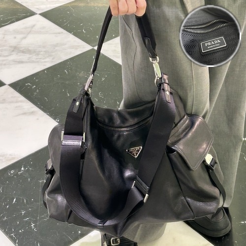 Prada Explore Vegetable-Tanned Sheepskin 2VH204 43cm 프라다 익스플로어 베지터블 탠드 양가죽 호보백 43cm