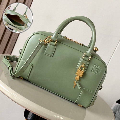 Loewe Amazona 23 Anagram Calfskin Leather 로에베 아마조나 23 아나그램 카프스킨 레더 토트백 그린 23cm
