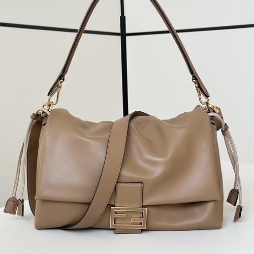 FENDI Mamma Baguette Large Nappa Lambskin Shoulder Bag 32cm 펜디 맘마 8677L 바게트 라지 나파 램스킨 숄더백 32cm