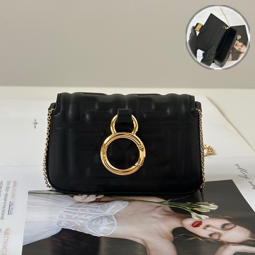 FENDI Nano Baguette 0136F Nappa Lambskin Mini 펜디 나노 바게트 나파 램스킨 미니 크로스백 10cm