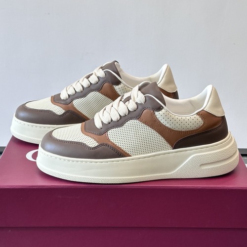 Gucci Screener Sneaker with Web 구찌 스크리너 웹 스니커즈 576223 FAA3T 베이지 4551