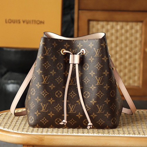 Louis Vuitton Néonoé MM 버킷백 루이비통 네오노에 MM 모노그램 코팅 캔버스 M44022 26cm