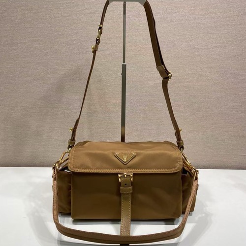 Prada Re-Nylon Shoulder Bag 1BD394 프라다 리나일론 숄더 크로스백 브라운 30cm