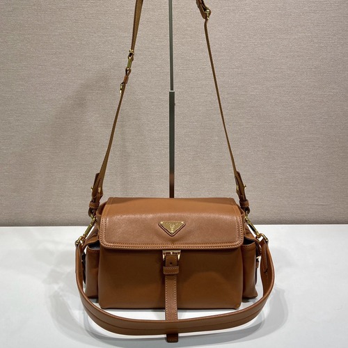 Prada Leather Shoulder Crossbody Bag 1BD394 프라다 레더 숄더 크로스백 브라운 30cm