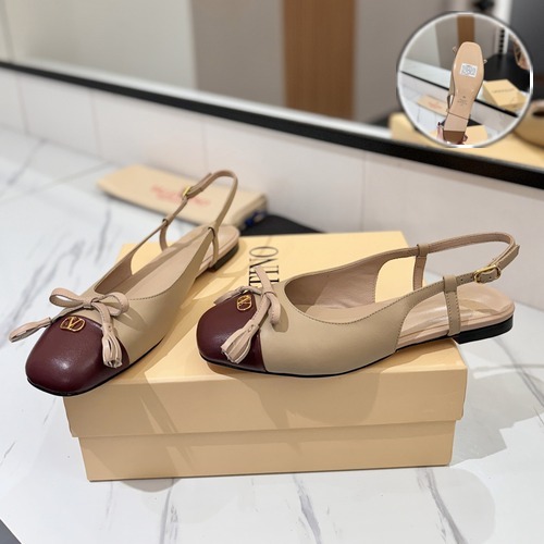 Valentino Garavani VLogo Alet Du Roi Leather Slingback Pumps 발렌티노 가라바니 브이로고 알레 뒤 루아 레더 슬링백 펌프스 베이지