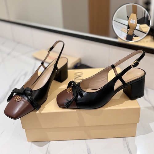 Valentino Garavani VLogo Alet Du Roi Leather 발렌티노 가라바니 브이로고 알레 뒤 루아 레더 슬링백 펌프스블랙 6cm