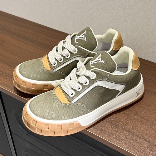 Louis Vuitton Trainer Low Top Sneakers 루이비통 트레이너 로우탑 스니커즈 1A9JG9