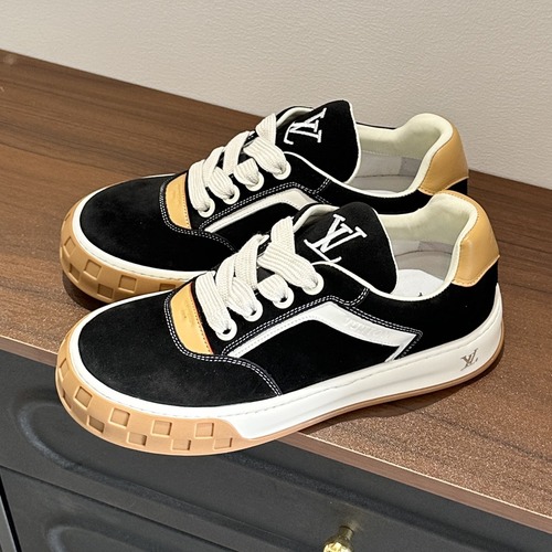 Louis Vuitton Trainer Low Top Sneakers 루이비통 트레이너 로우탑 스니커즈 1A9JG9 블랙무지