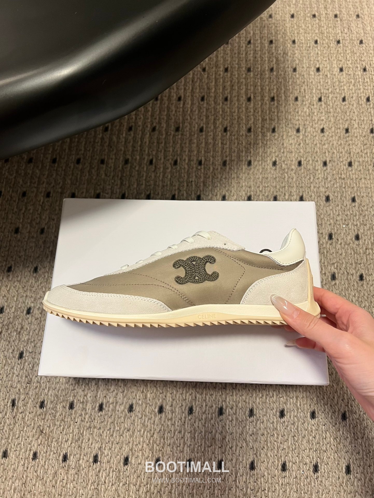 CELINE Triomphe Retro Lace-up Trainer Sneaker 셀린느 트리옹프 레트로 레이스업 트레이너 스니커즈 7