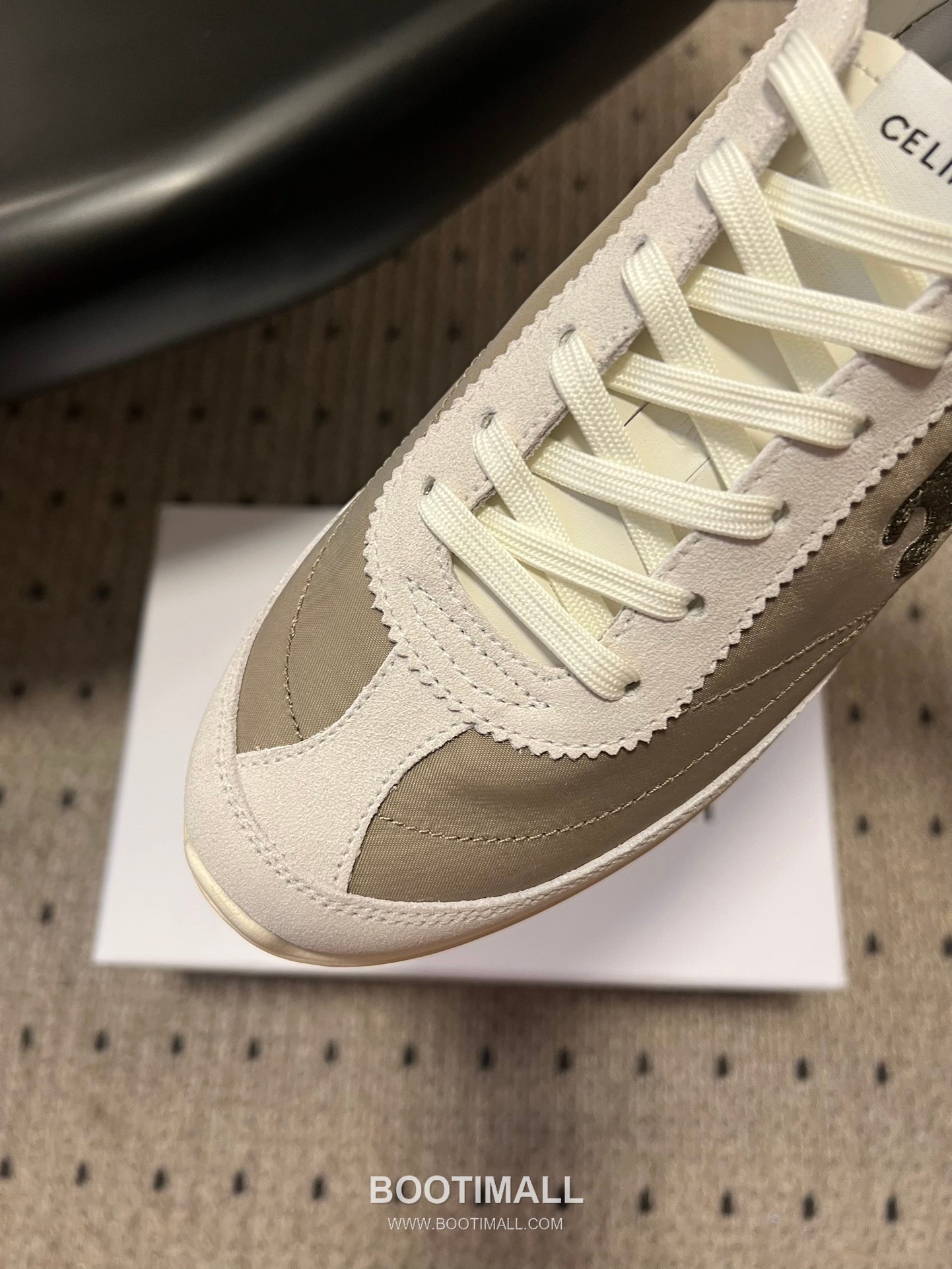 CELINE Triomphe Retro Lace-up Trainer Sneaker 셀린느 트리옹프 레트로 레이스업 트레이너 스니커즈 8