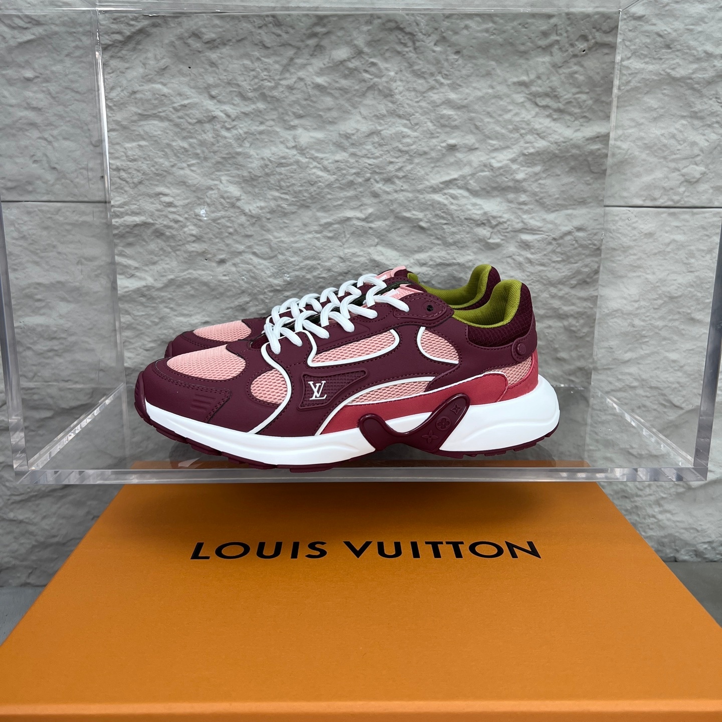 Louis Vuitton Olympia Round Toe Lace-up Low-top Sneakers 루이비통 올림피아 라운드 토 레이스업 로우탑 스니커즈 -9 1