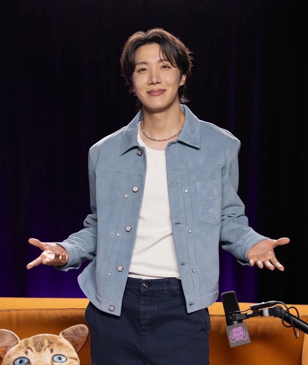 Louis Vuitton Type II Monogram Embossed Suede Calfskin Jacket 루이비통 타입 투 모노그램 엠보싱 스웨이드 카프스킨 재킷 1