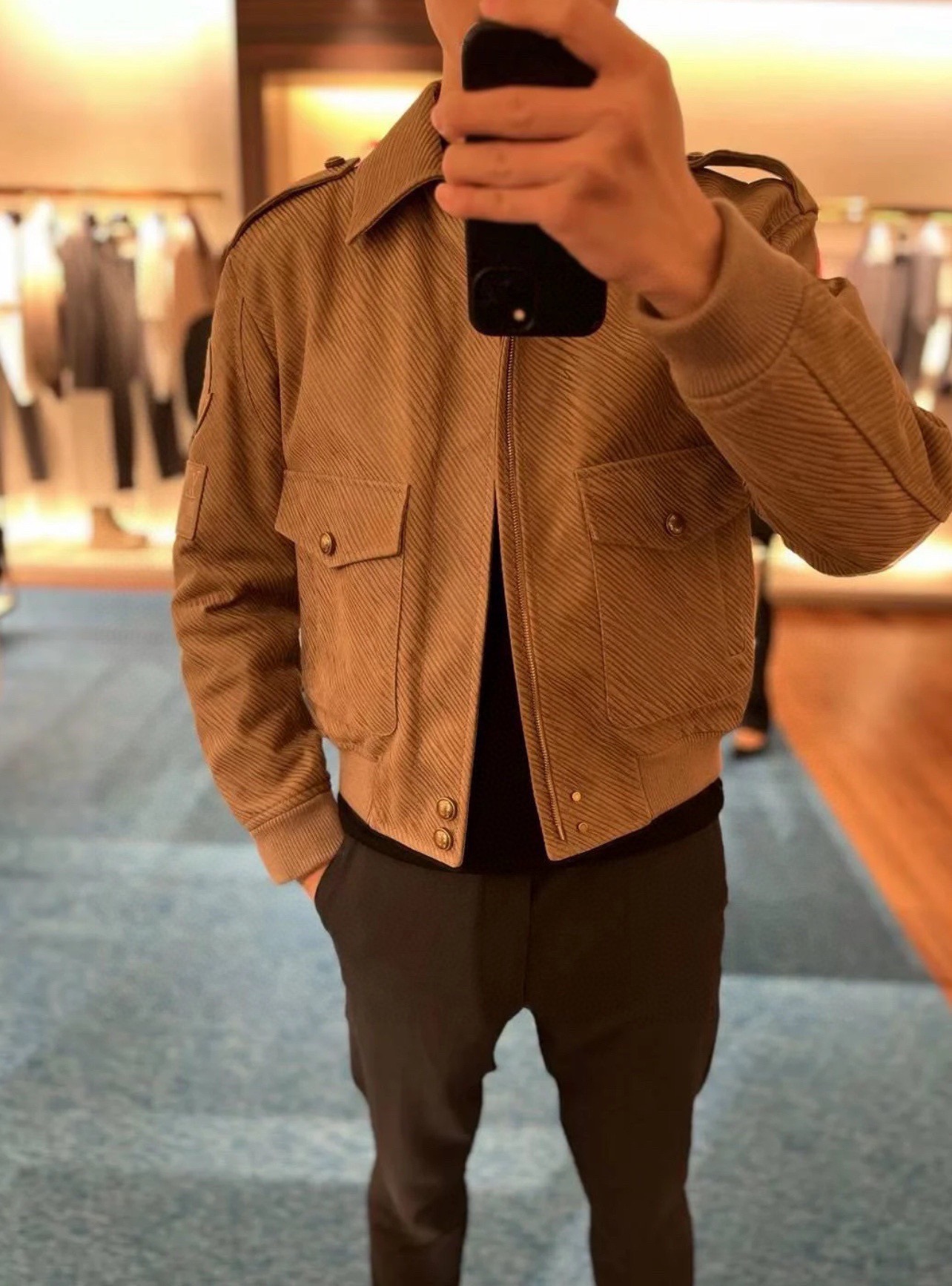 Louis Vuitton XL Epi Monogram Calfskin Leather Flight Bomber Jacket 루이비통 XL 에피 모노그램 송아지 가죽 플라이트 봄버 재킷 9