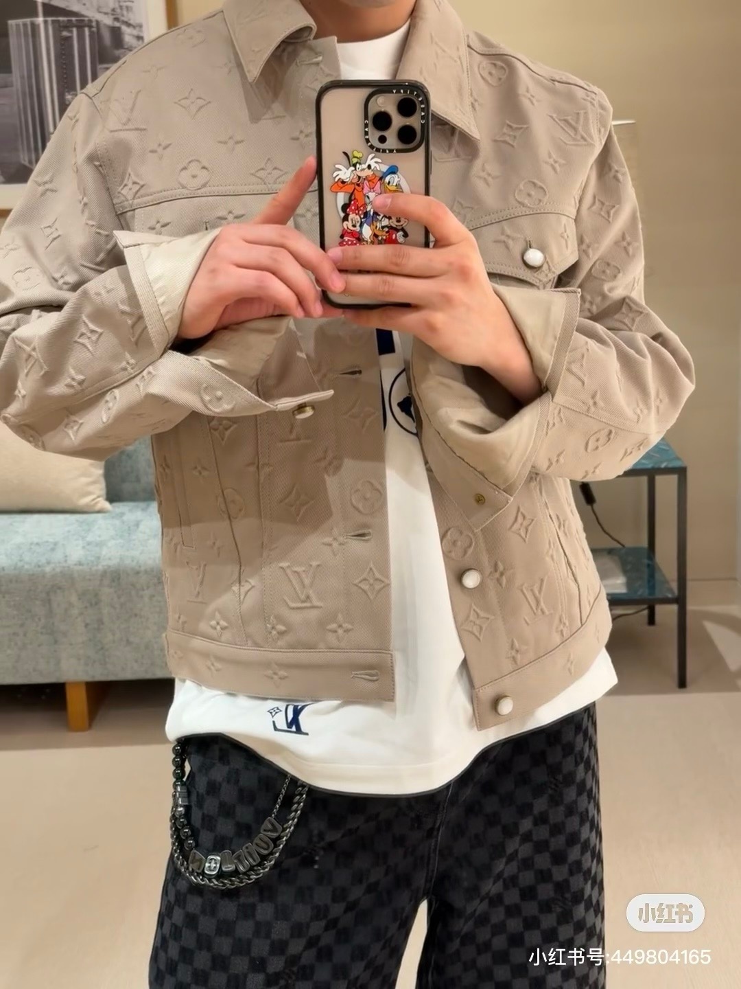 LV Monogram Embossed Leather Jacket 루이비통 모노그램 엠보싱 레더 재킷 6