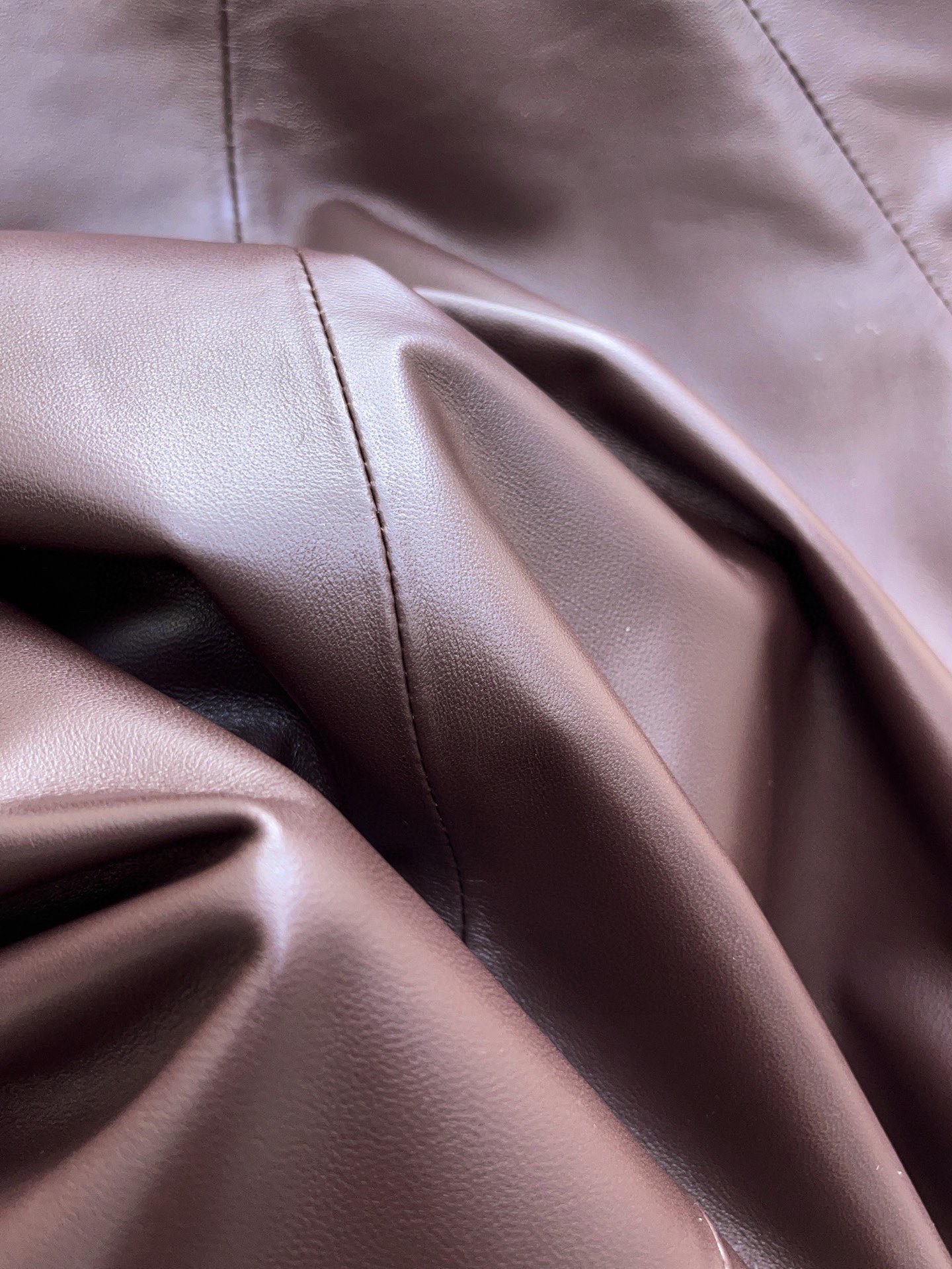 Louis Vuitton Monogram Floral Embossed Leather Bomber Jacket 루이비통 모노그램 플로럴 엠보싱 레더 봄버 재킷 10