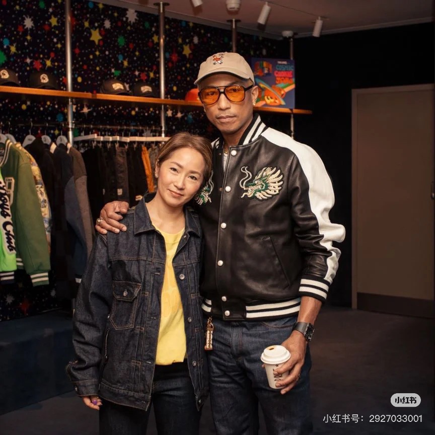 LV Pharrell Williams Leather Baseball Jacket Embroidered Crane Detail 루이비통 파렐 윌리엄스 레더 야구 재킷 크레인 자수 디테일 6