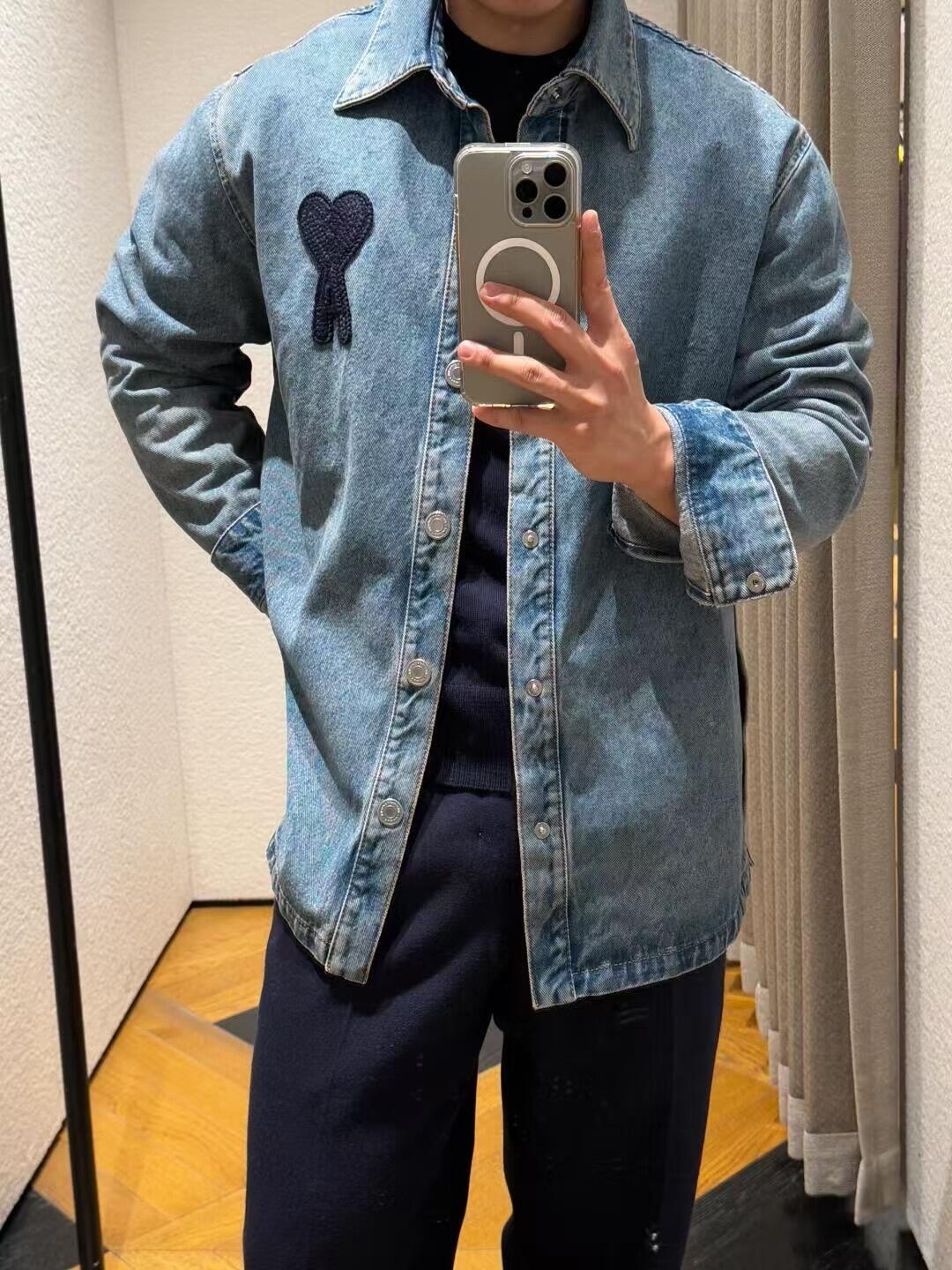 AMI Paris Embroidered Heart Logo Denim Jacket Blue 아미 파리 엠브로이더드 하트 로고 데님 자켓 블루 1