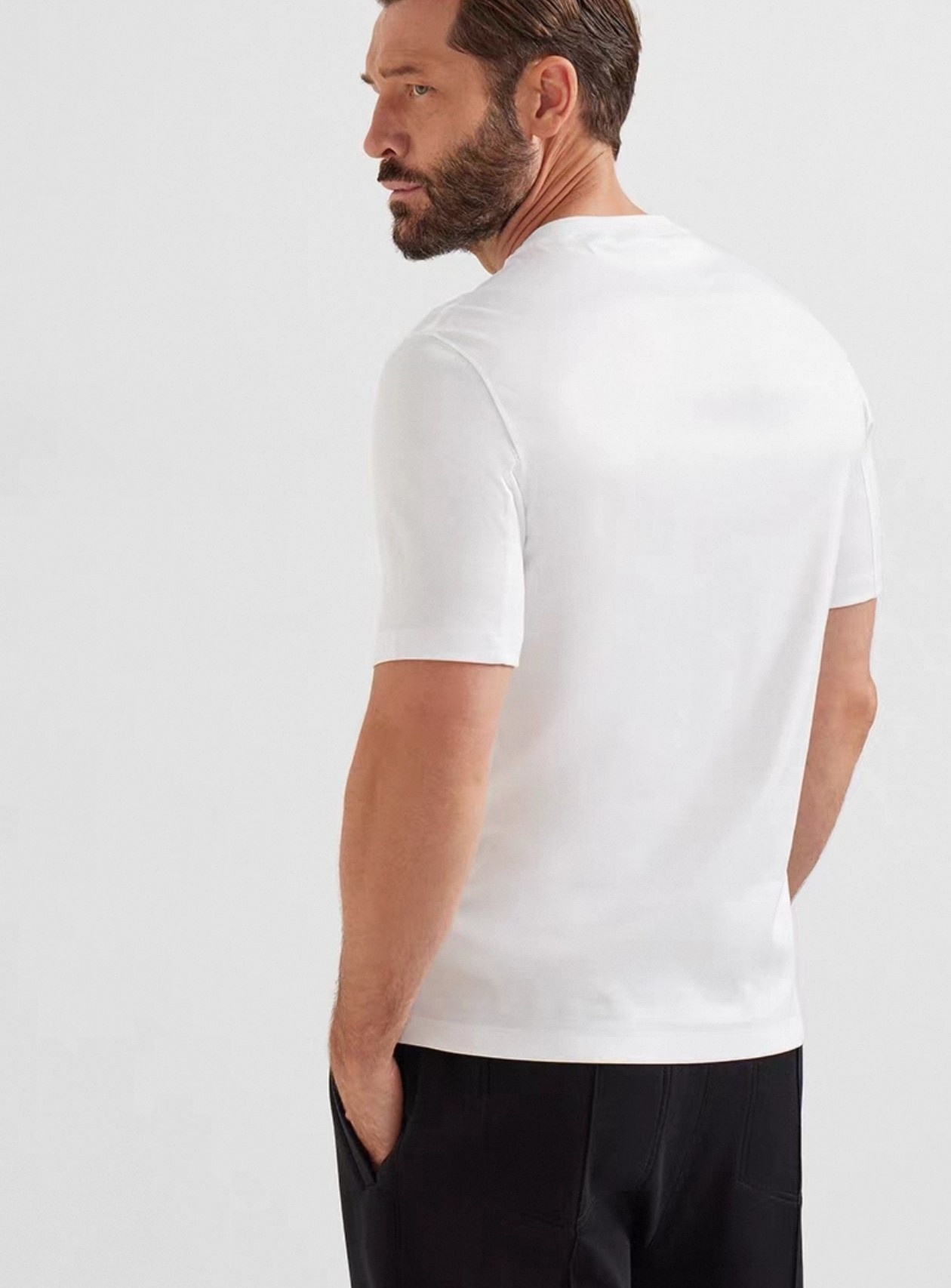 Balenciaga Logo Print Cotton T-Shirt White Black 발렌시아가 로고 프린트 코튼 티셔츠 화이트 블랙 2