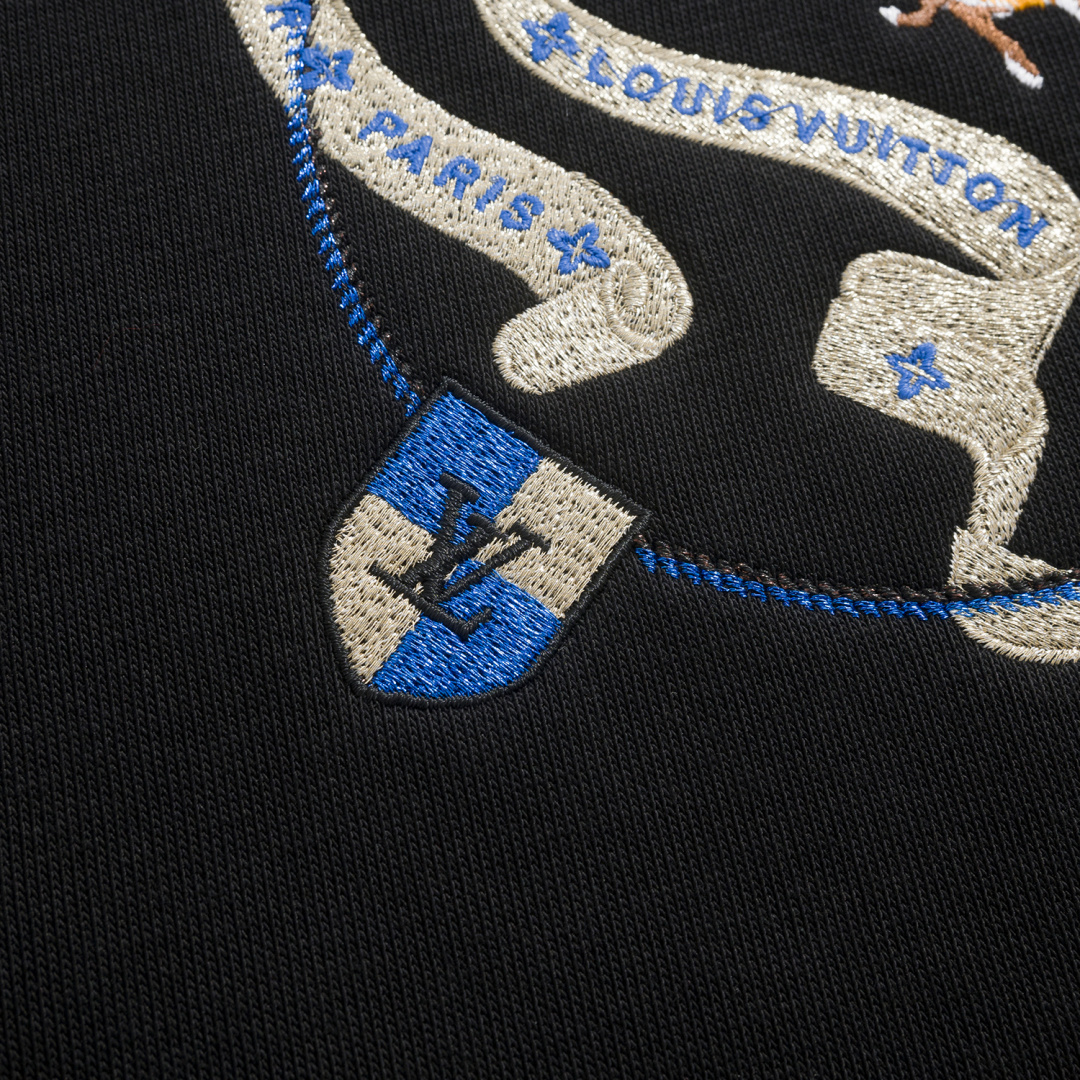 Louis Vuitton LV Badge Embroidered Knit Shirt Colorful 루이비통 LV 배지 자수 니트 셔츠 컬러풀 9