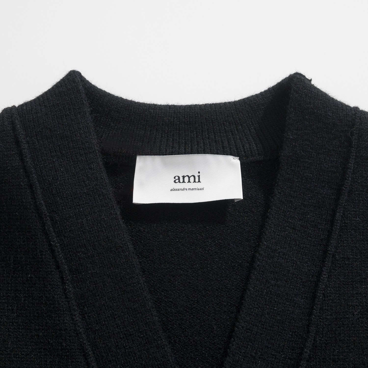 AMI Paris Heart Jacquard Merino Wool Cardigan Ivory Red 아미 파리 하트 자카드 메리노 울 가디건 아이보리 레드 8