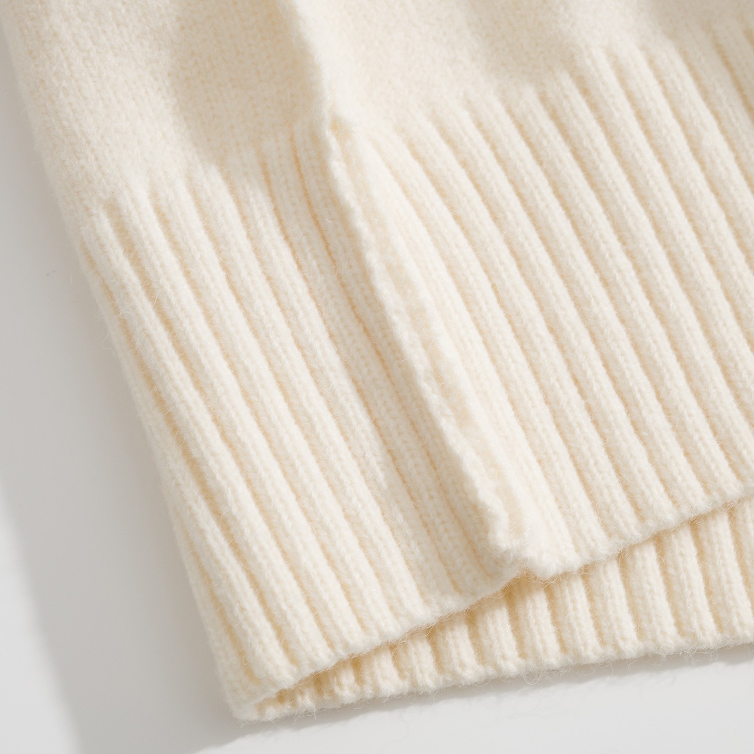 AMI Paris Heart Jacquard Merino Wool Cardigan Ivory Red 아미 파리 하트 자카드 메리노 울 가디건 아이보리 레드 14