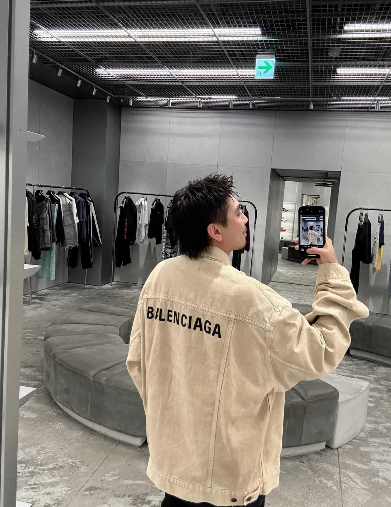 Balenciaga Embroidered Denim Jacket Earth Tone Brown 발렌시아가 자수 데님 자켓 어스톤 브라운 3