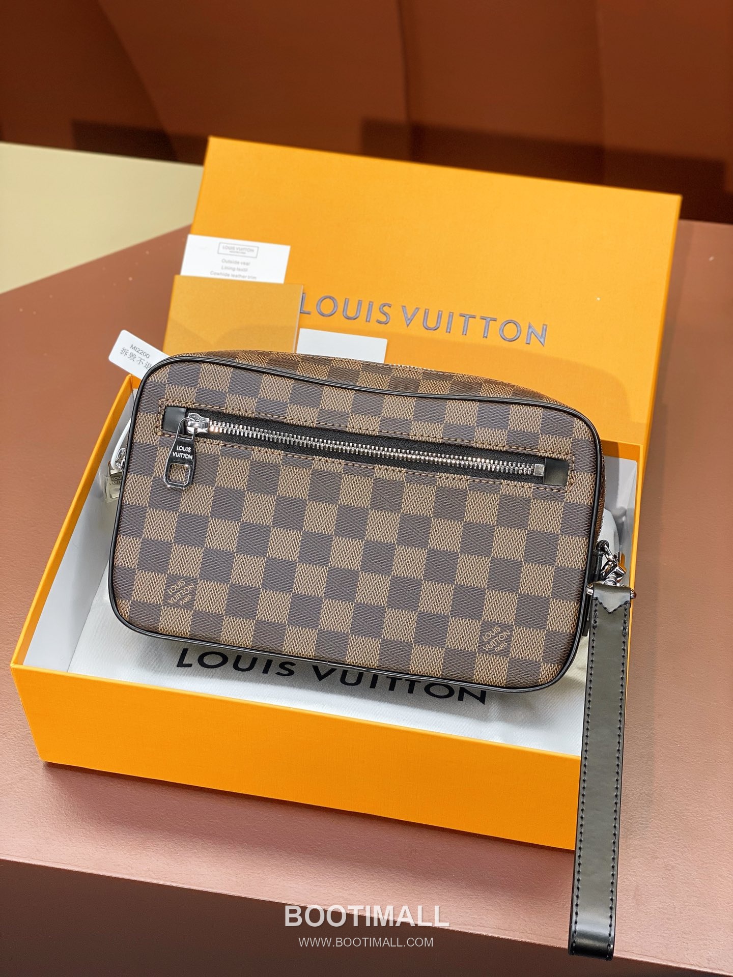Louis Vuitton Kasai Damier Ebene Coated Canvas Clutch Bag 루이비통 카사이 N61664 다미에 에벤 코팅 캔버스 클러치 25cm 1