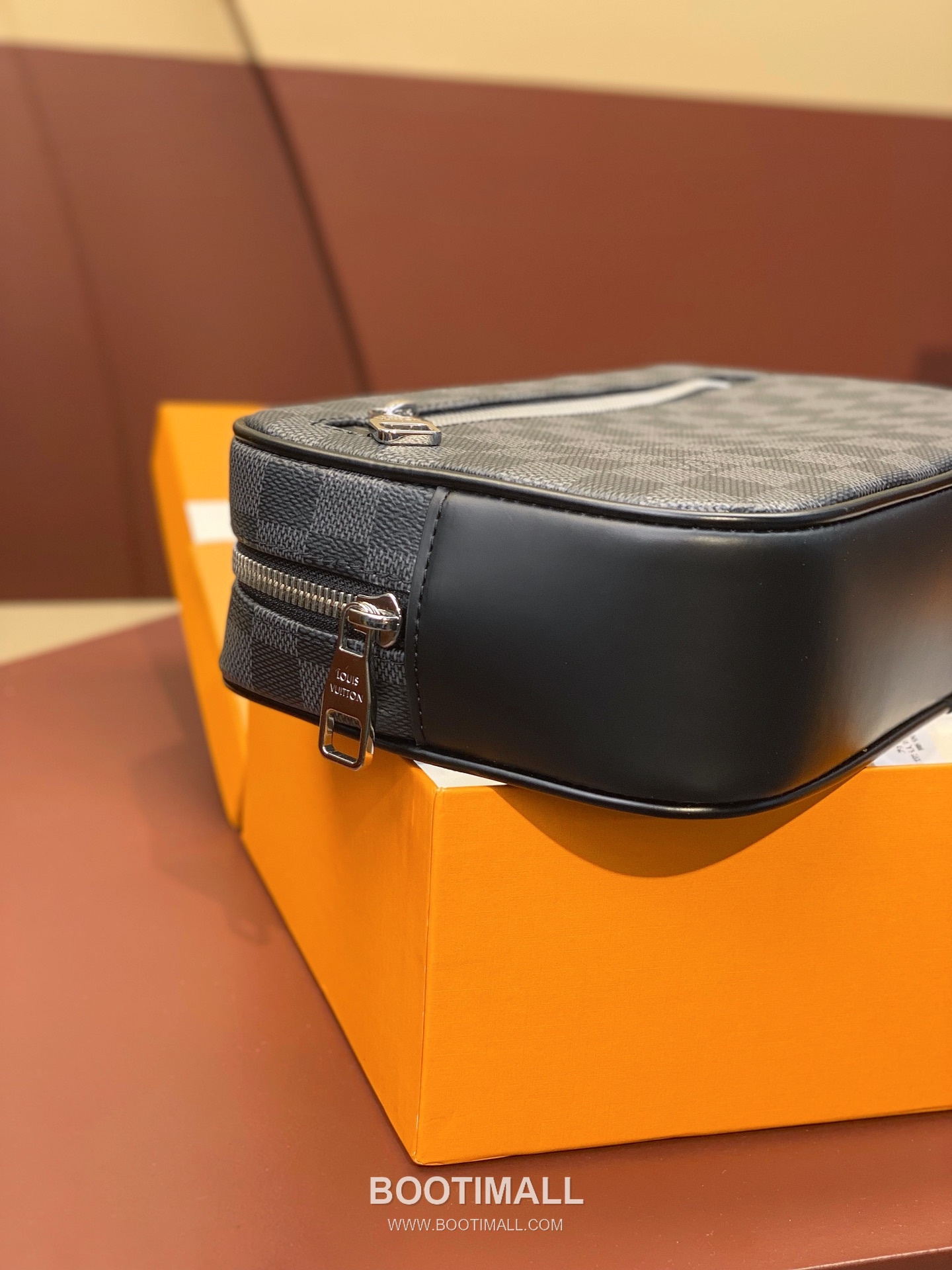 Louis Vuitton Kasai Clutch N41664 Damier Ebene Canvas Black Clutch Bag 루이비통 카사이 클러치 N41664 다미에 에벤 캔버스 블랙 클러치백 25cm 4