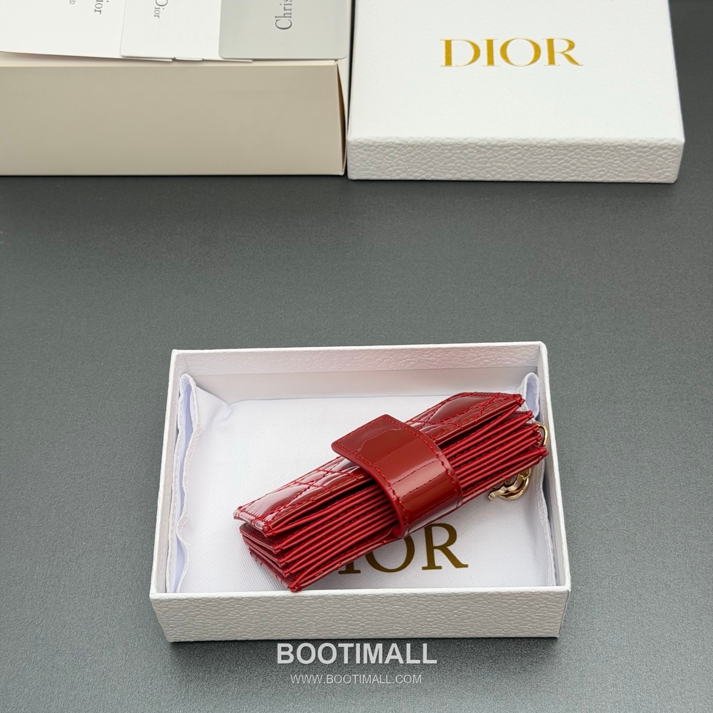 Bvlgari Serpenti Forever Lady Jasmine S0074 Patent Leather Red Card Holder 불가리 세르펜티 포에버 레이디 재스민 S0074 패턴트 레더 석류레드 카드지갑 10cm 4