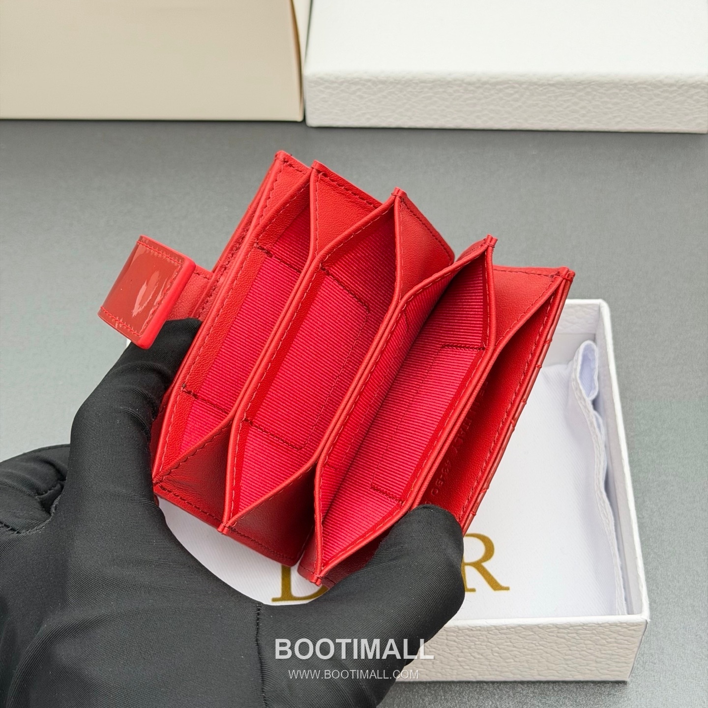 Bvlgari Serpenti Forever Lady Jasmine S0074 Patent Leather Red Card Holder 불가리 세르펜티 포에버 레이디 재스민 S0074 패턴트 레더 석류레드 카드지갑 10cm 8