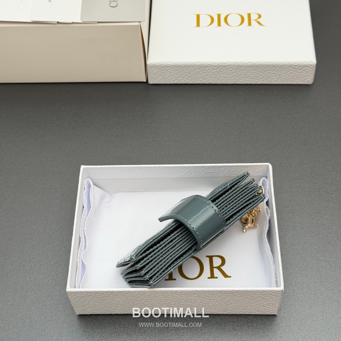 Bottega Veneta Lady Jasmine Card Case S0074 Cloud Blue Patent Leather Intrecciato Card Wallet 보테가베네타 레이디 재스민 카드케이스 S0074 클라우드 블루 페이턴트 레더 인트레치아토 카드지갑 10cm 5