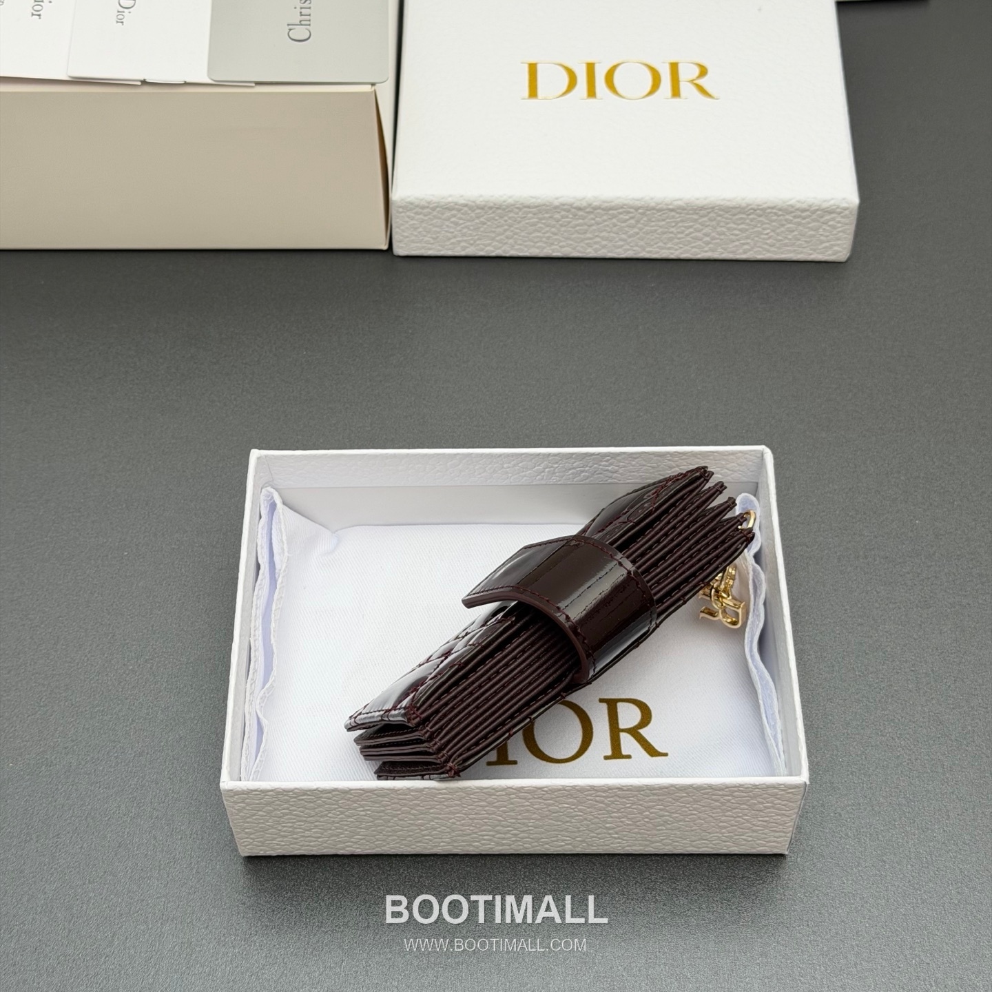 Bottega Veneta Lady Jasmine Card Holder Brown Patent Leather Intrecciato Card Wallet 보테가베네타 레이디 재스민 S0074 브라운 페이턴트 레더 인트레치아토 카드지갑 10.5cm 5