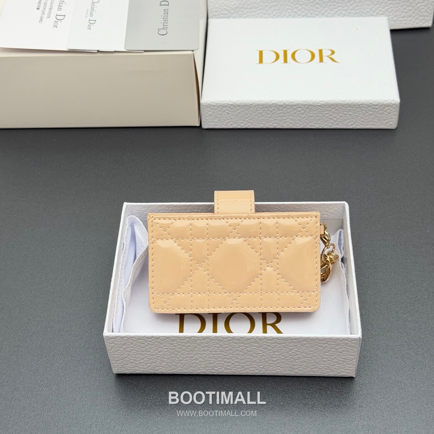 Valentino Garavani Lady Jasmine S0074 Patent Leather Pink Card Holder 발렌티노 가라바니 레이디 재스민 S0074 패턴트 레더 핑크 카드지갑 10cm 3